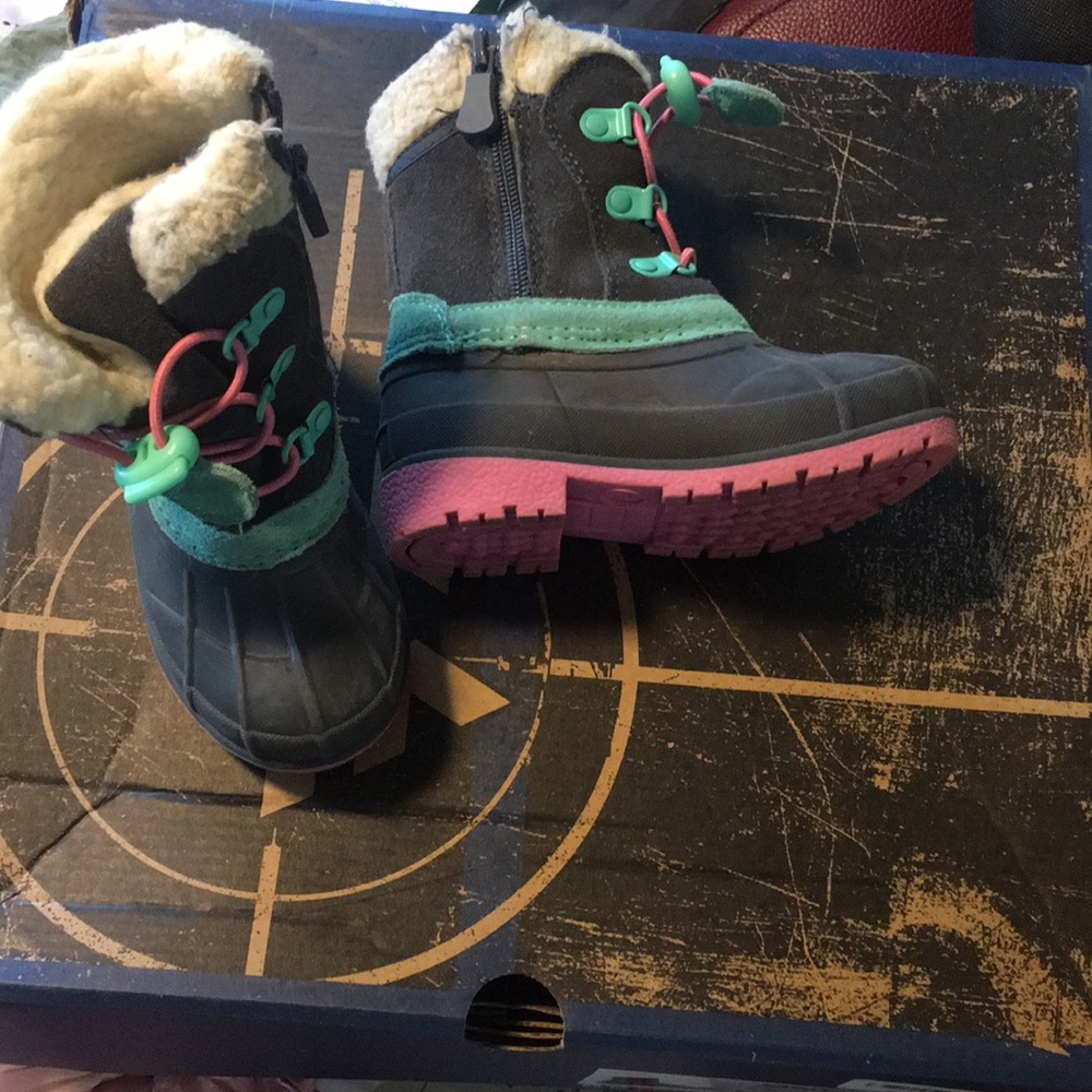 Cat & Jack Sherpa snow boots